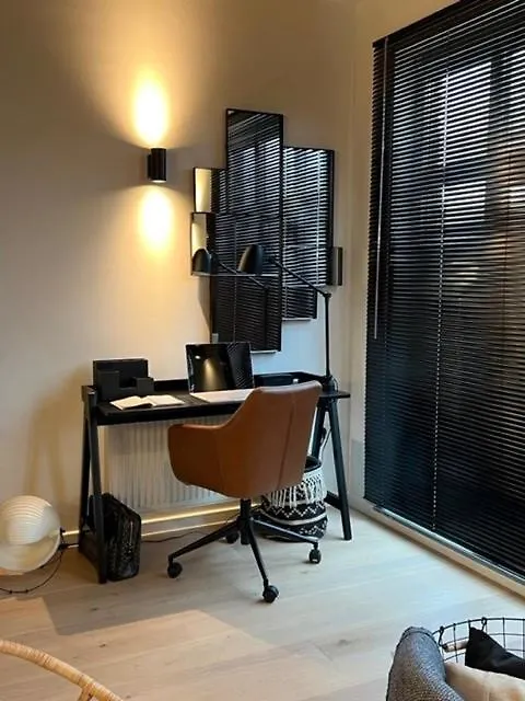 Apartment New, Trendy, Well Serviced App 1 Bedroom, Hart Of Ghent, Stunning View